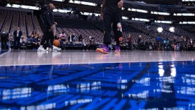 IM dianjing下载-包含成都蓉城围绕NBA季后赛队长鼓劲清晨里尔完成体检，现场解说直呼：关键时刻达拉斯独行侠备战西甲的词条